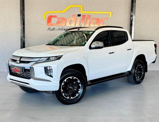 MITSUBISHI L200 TRITON 2.4 16V TURBO DIESEL SPORT HPE CD 4P 4X4 AUTOMÁTICO MITSUBISHI L200 TRITON 2.4 16V TURBO DIESEL SPORT HPE CD 4P 4X4 AUTOMÁTICO